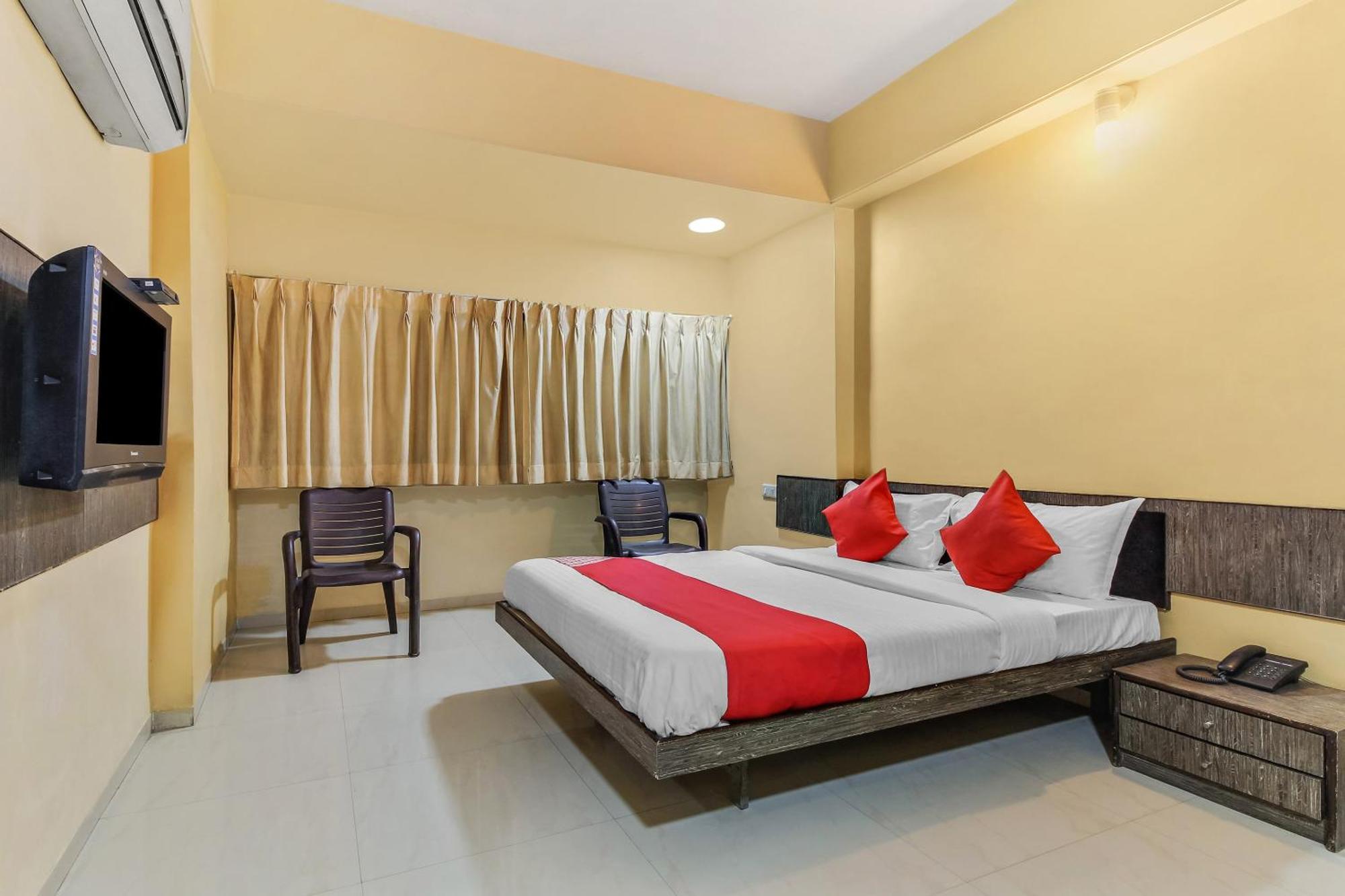 Hotel O Priyanka Residency Солапур Екстериор снимка